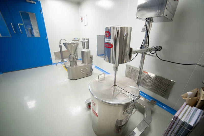 Octagonal blender — 2500L granulation suite